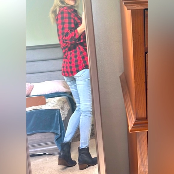 Donald J Pliner ankle booties size 6,  leather - Picture 8 of 11